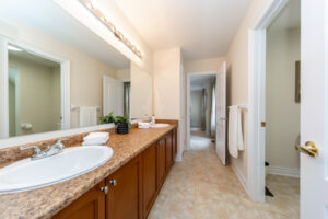 210-upper-post-rd-vaughan-53