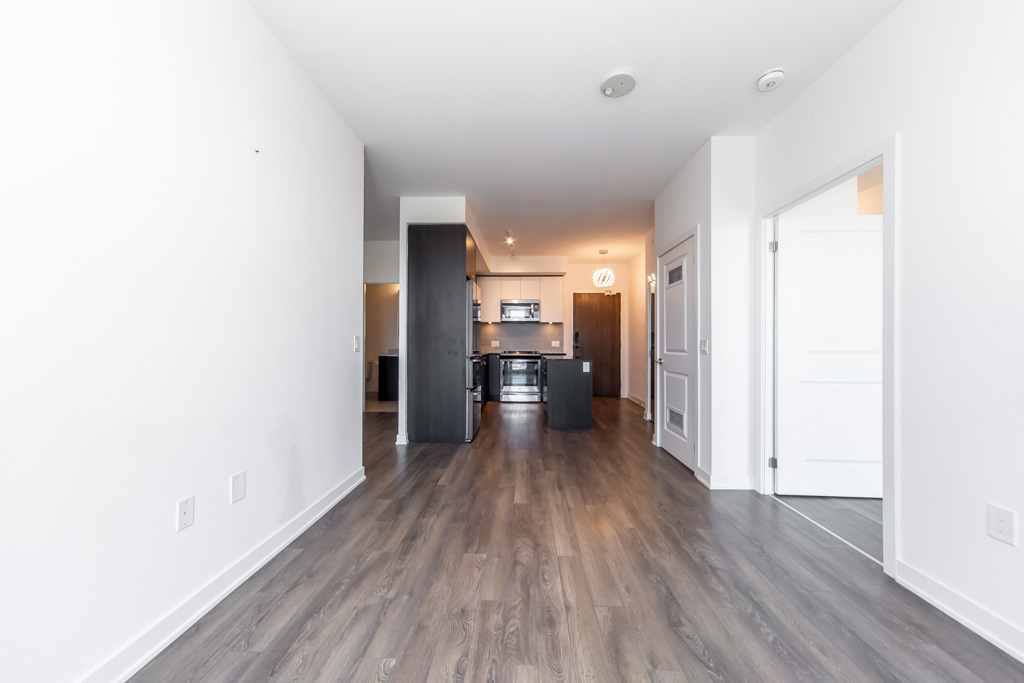 532-100-eagle-rock-way-vaughan-14