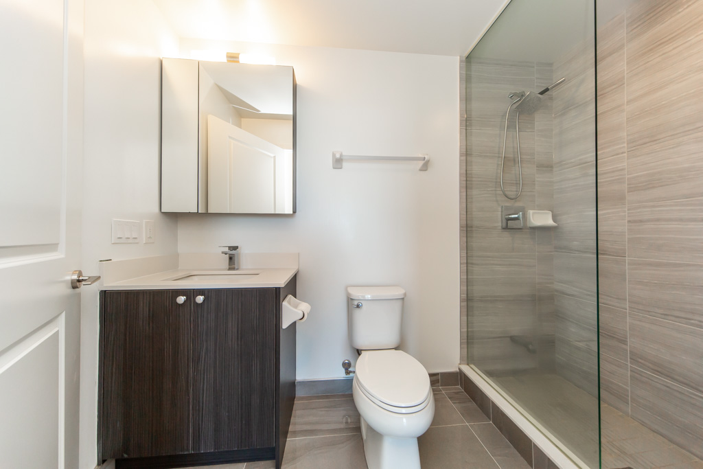 532-100-eagle-rock-way-vaughan-29