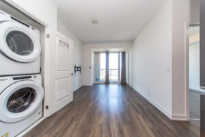532-100-eagle-rock-way-vaughan-36