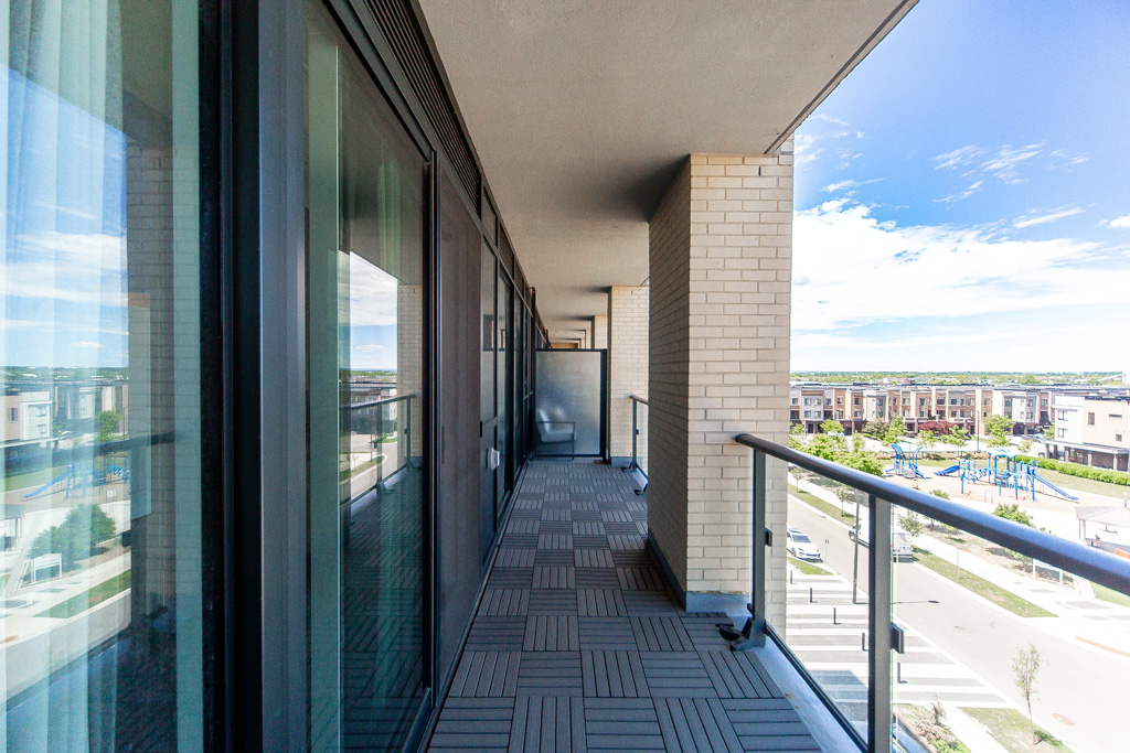 532-100-eagle-rock-way-vaughan-39