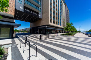 532-100-eagle-rock-way-vaughan-5