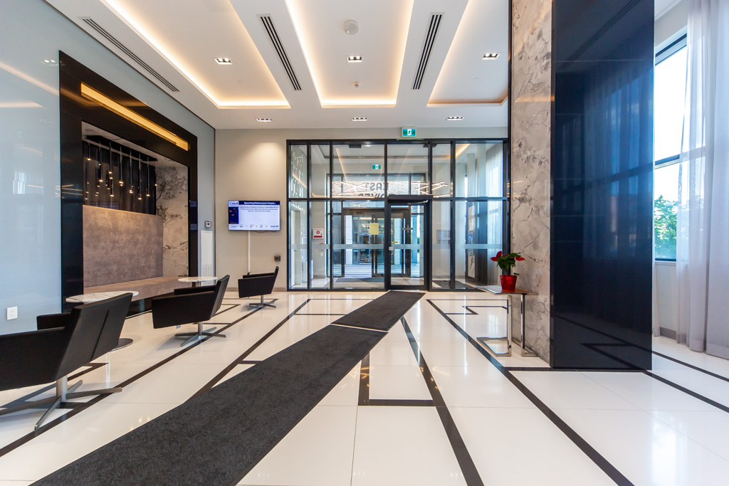 532-100-eagle-rock-way-vaughan-6