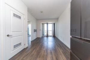532-100-eagle-rock-way-vaughan-9