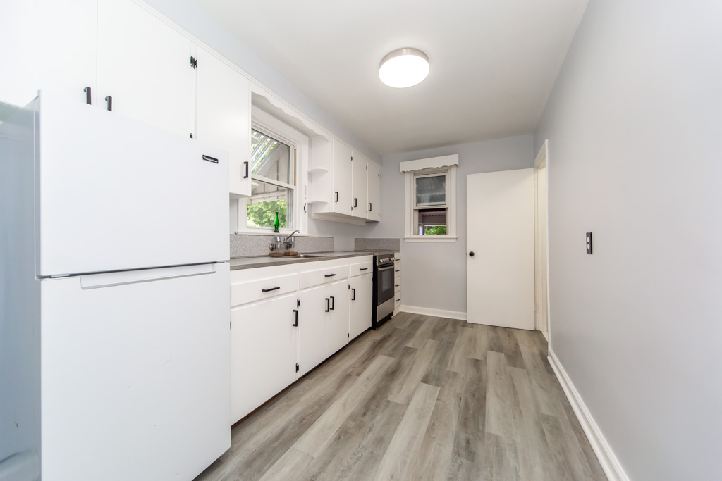 61-yorkview-dr-etobicoke-13