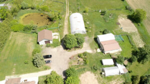 7440-17th-sideroad-schomberg-exteriors-14