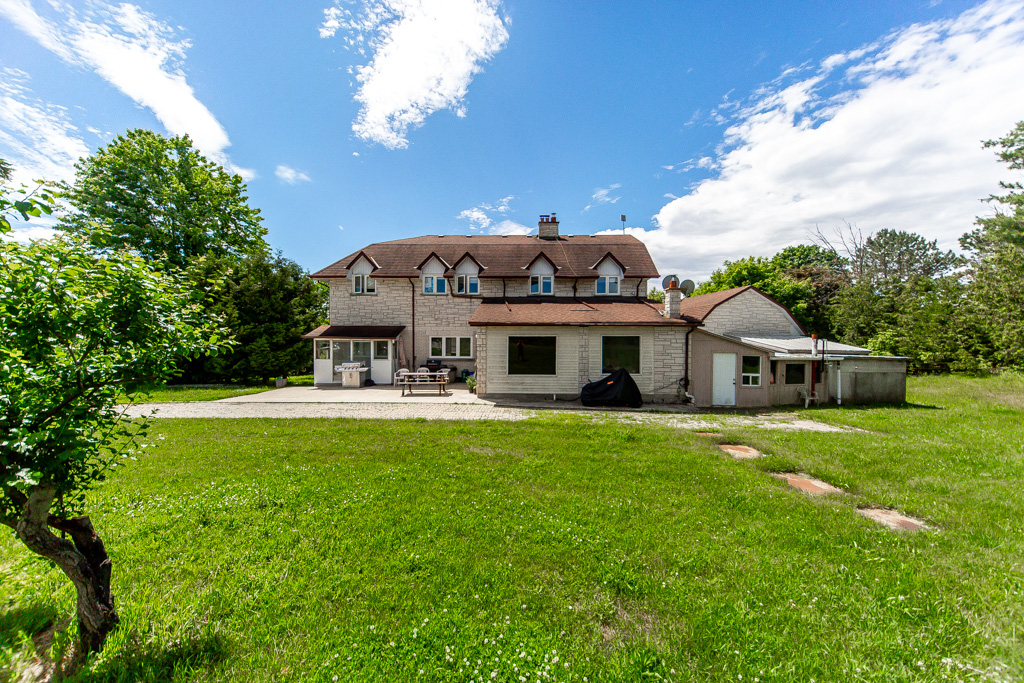 7440-17th-sideroad-schomberg-exteriors-20