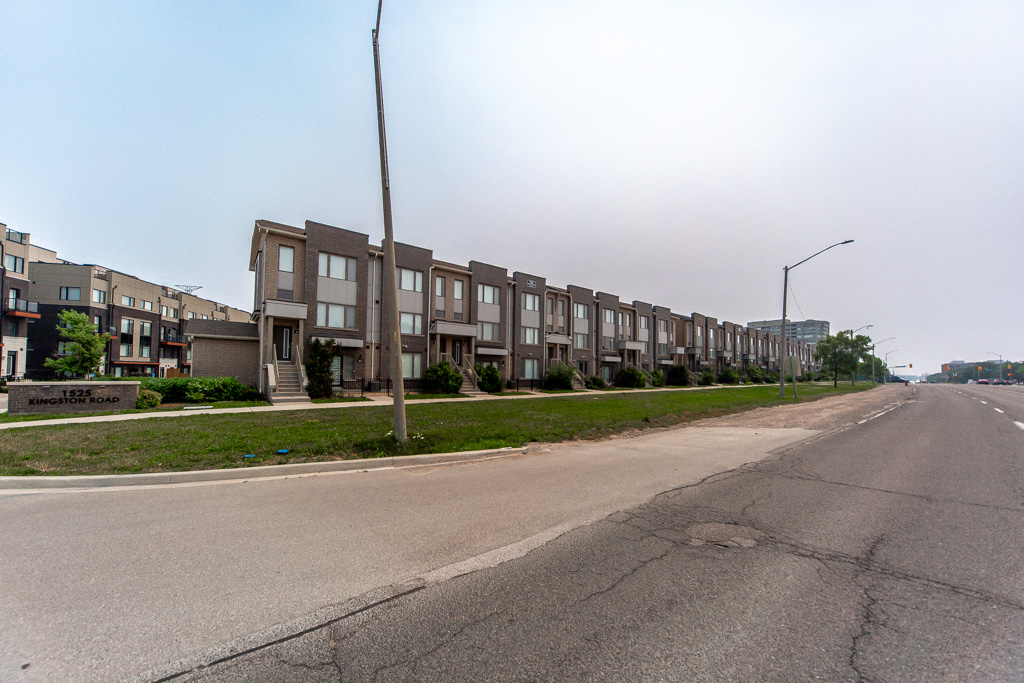 103-1525-kingston-rd-pickering-1