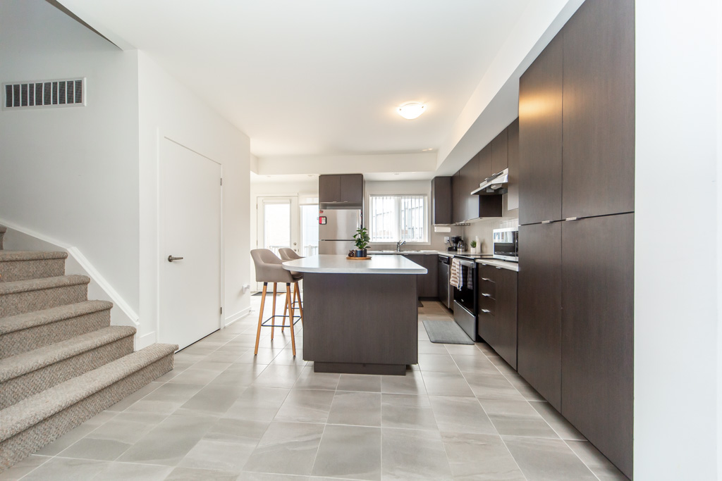 103-1525-kingston-rd-pickering-21