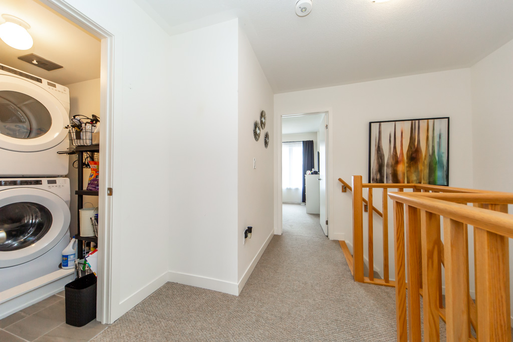 103-1525-kingston-rd-pickering-35