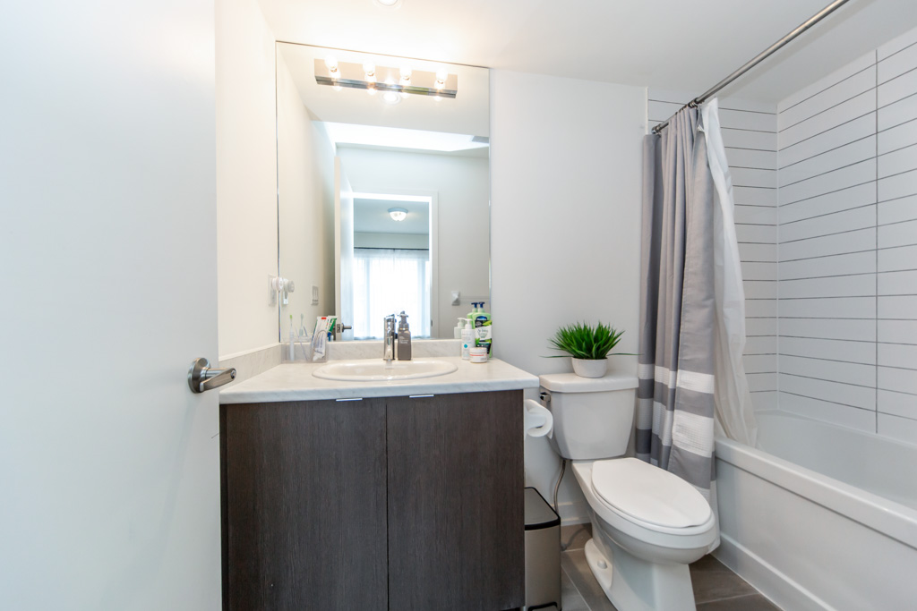 103-1525-kingston-rd-pickering-40