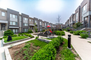 103-1525-kingston-rd-pickering-52