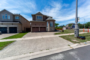 116-riverwalk-dr-markham-1