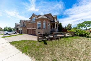 116-riverwalk-dr-markham-3
