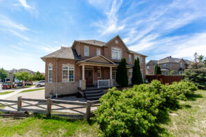 116-riverwalk-dr-markham-4