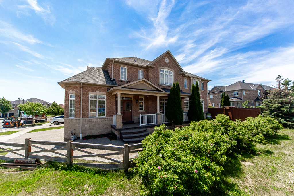 116-riverwalk-dr-markham-4