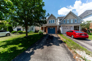 1700-spencely-dr-oshawa-1