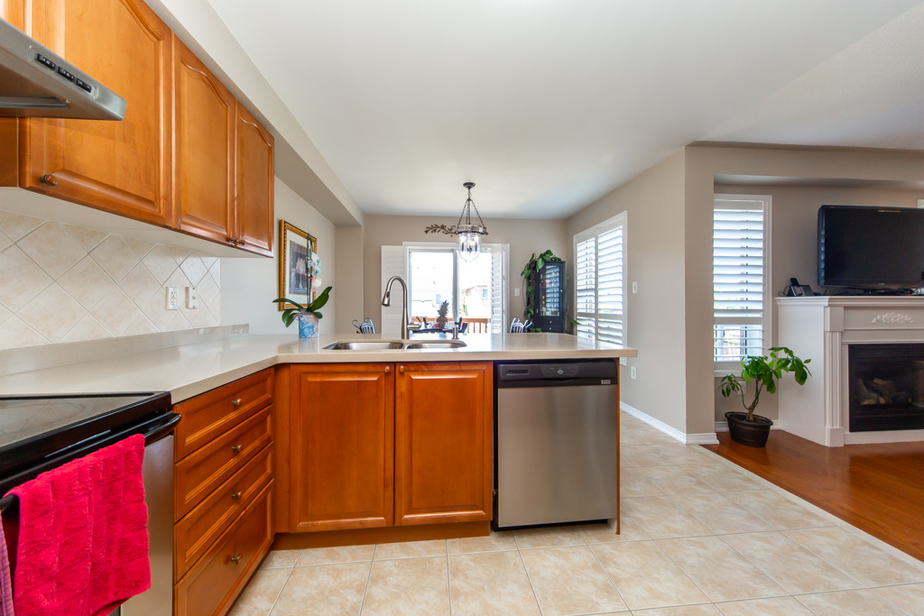 1700-spencely-dr-oshawa-22