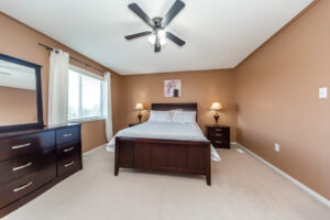 1700-spencely-dr-oshawa-32