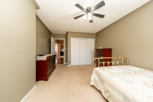 1700-spencely-dr-oshawa-38