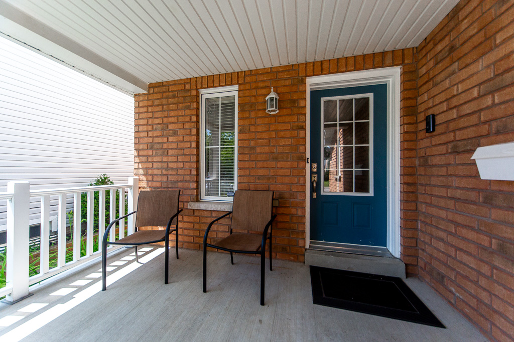 1700-spencely-dr-oshawa-5