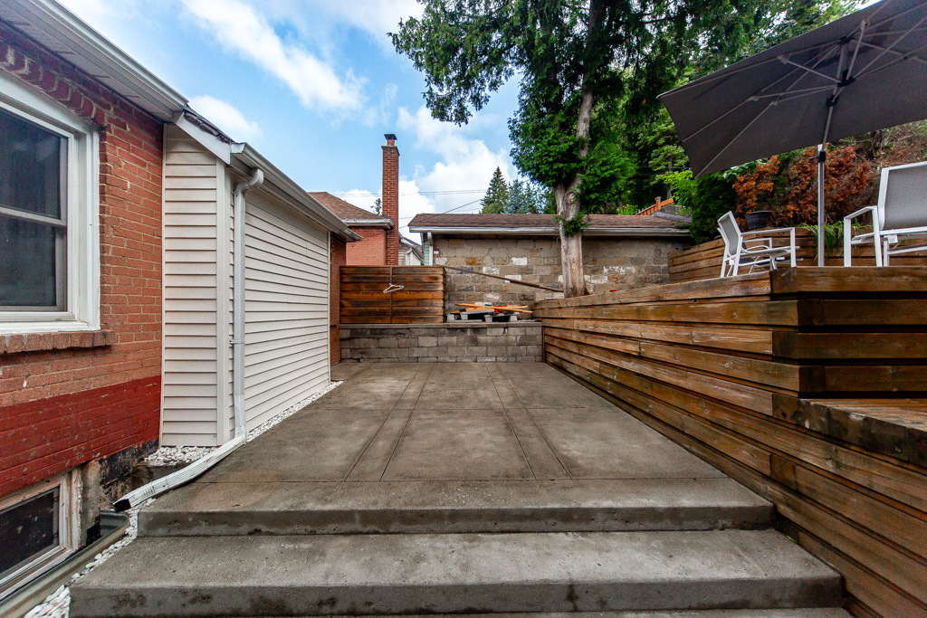 569-mcroberts-ave-york-41