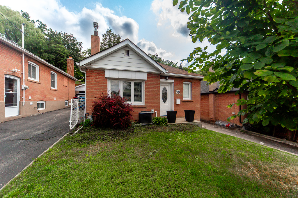 569-mcroberts-ave-york-5