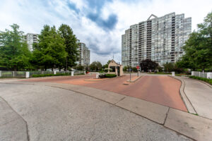 1111-1-rowntree-rd-etobicoke-1