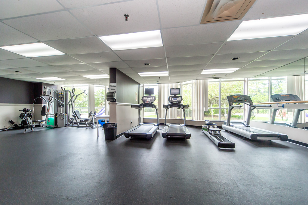 1111-1-rowntree-rd-etobicoke-46