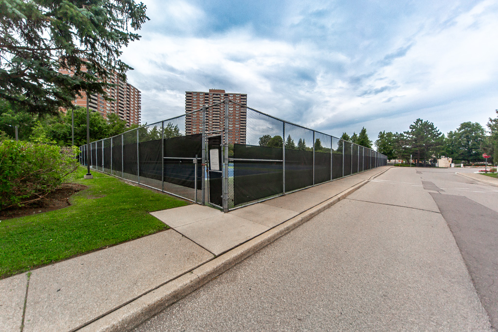 1111-1-rowntree-rd-etobicoke-52