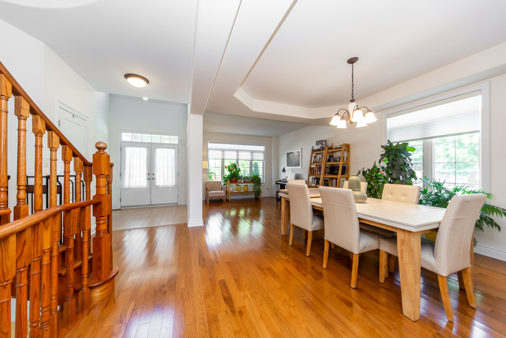 2304-canterbury-cres-pickering-11