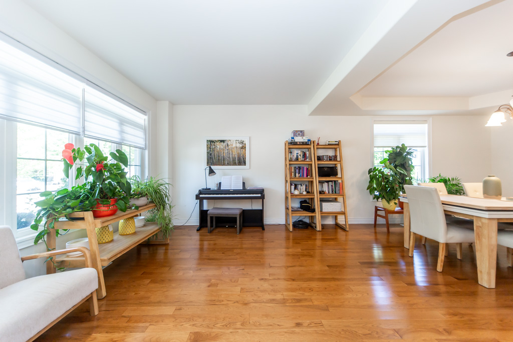 2304-canterbury-cres-pickering-13