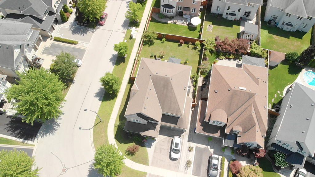 2304-canterbury-cres-pickering-3
