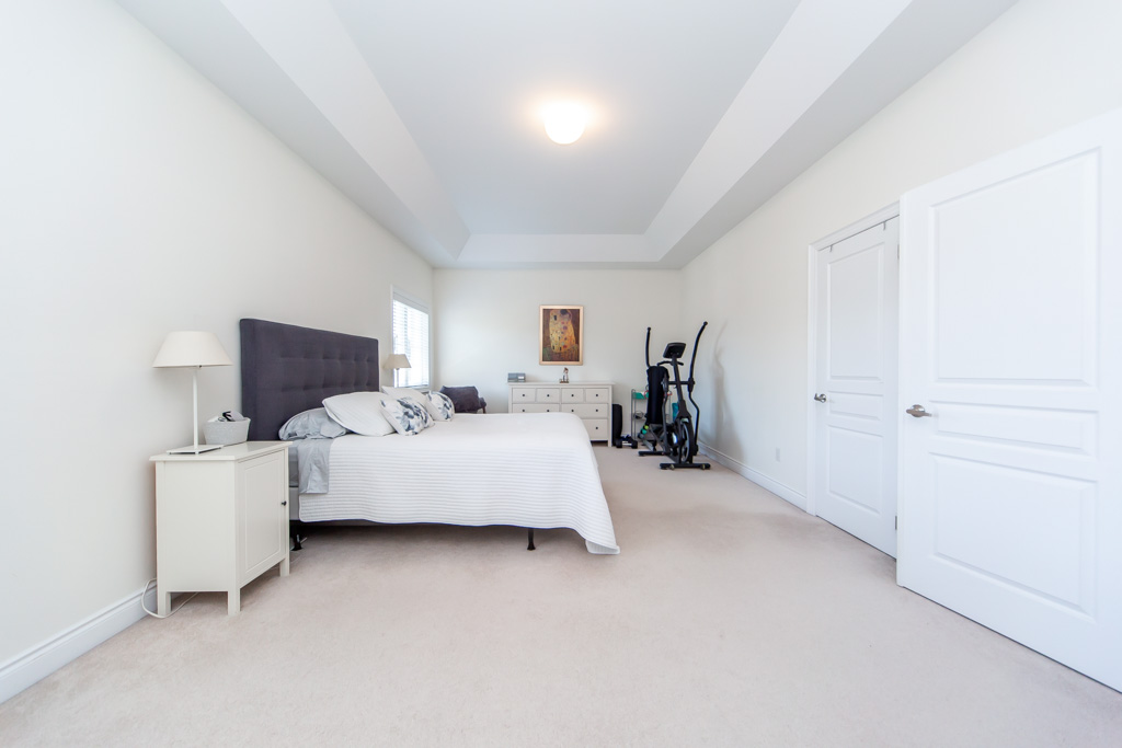 2304-canterbury-cres-pickering-37