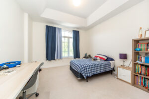 2304-canterbury-cres-pickering-46