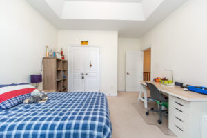 2304-canterbury-cres-pickering-47