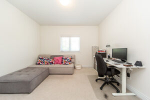 2304-canterbury-cres-pickering-48
