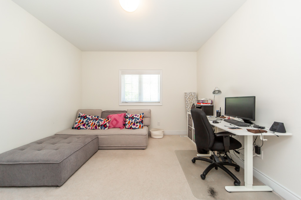 2304-canterbury-cres-pickering-48