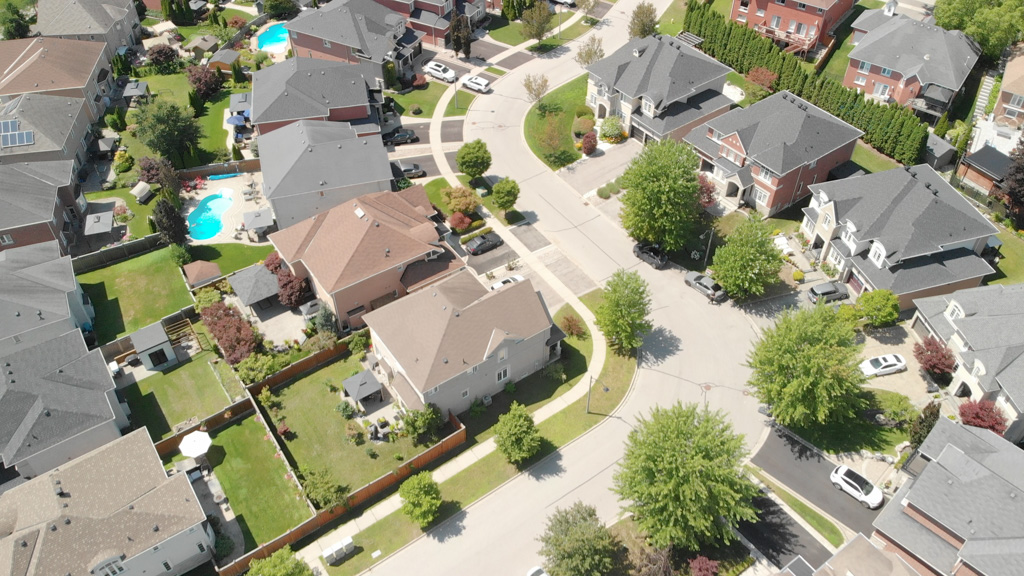 2304-canterbury-cres-pickering-58