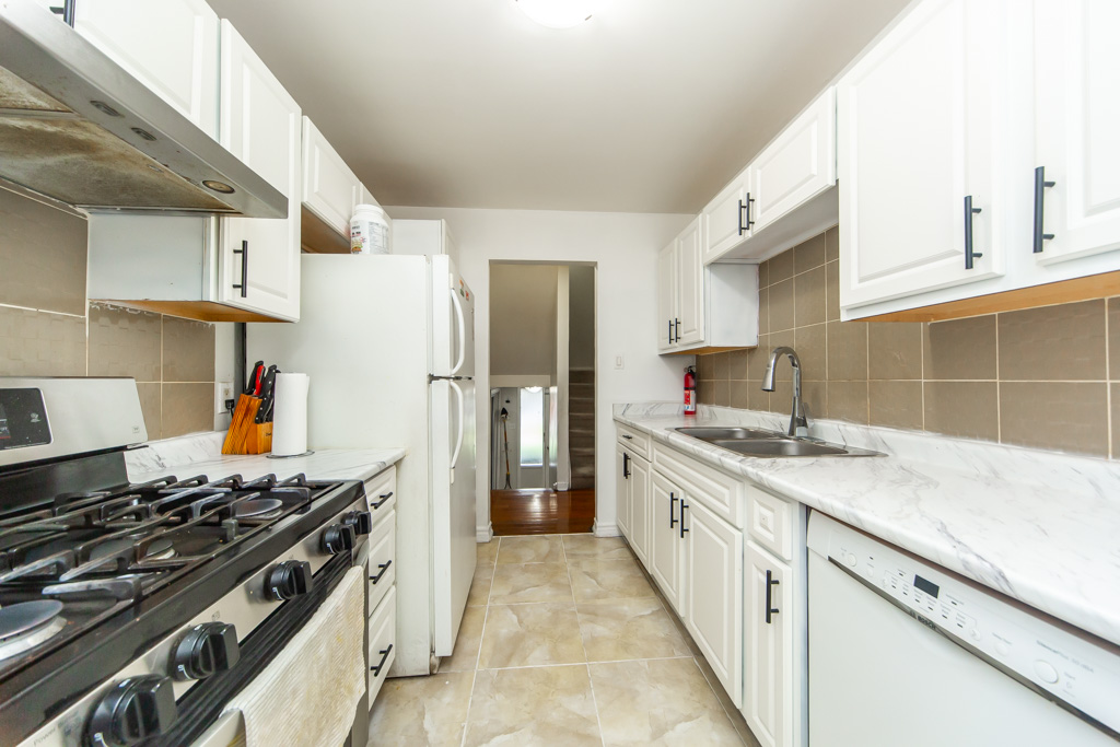48-dunthorne-ct-scarborough-22
