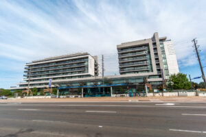 605-4800-highway-7-woodbridge-1