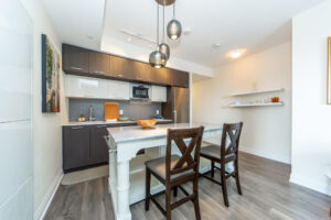 605-4800-highway-7-woodbridge-16