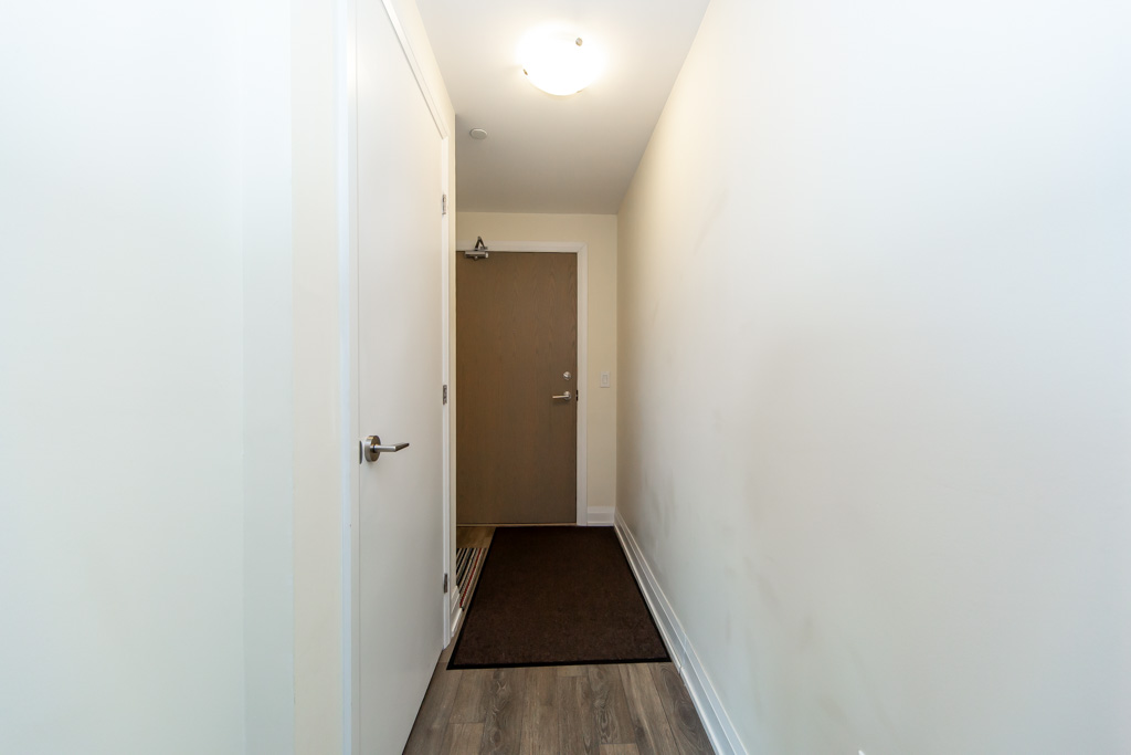 605-4800-highway-7-woodbridge-21
