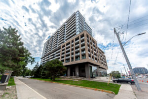 821-86-dundas-st-e-mississauga-5
