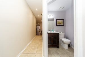 83-spruce-pine-cres-vaughan-10