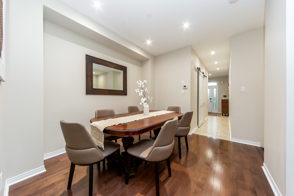 83-spruce-pine-cres-vaughan-14