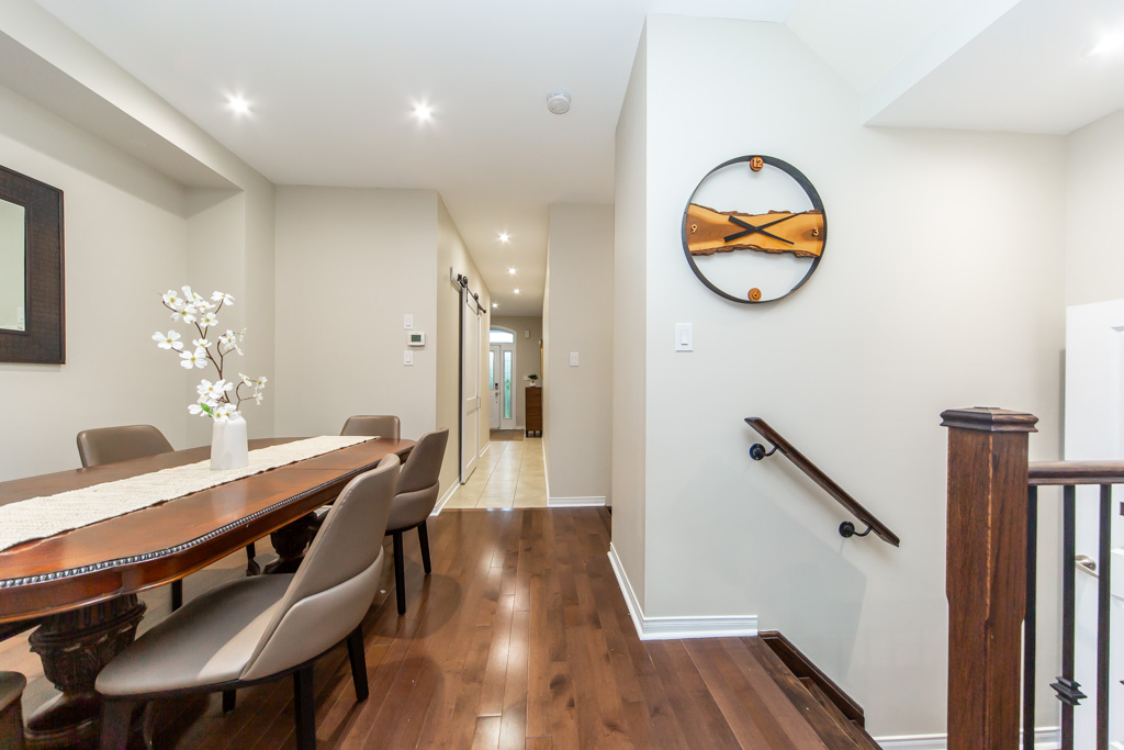 83-spruce-pine-cres-vaughan-26