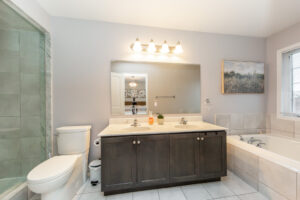 83-spruce-pine-cres-vaughan-35
