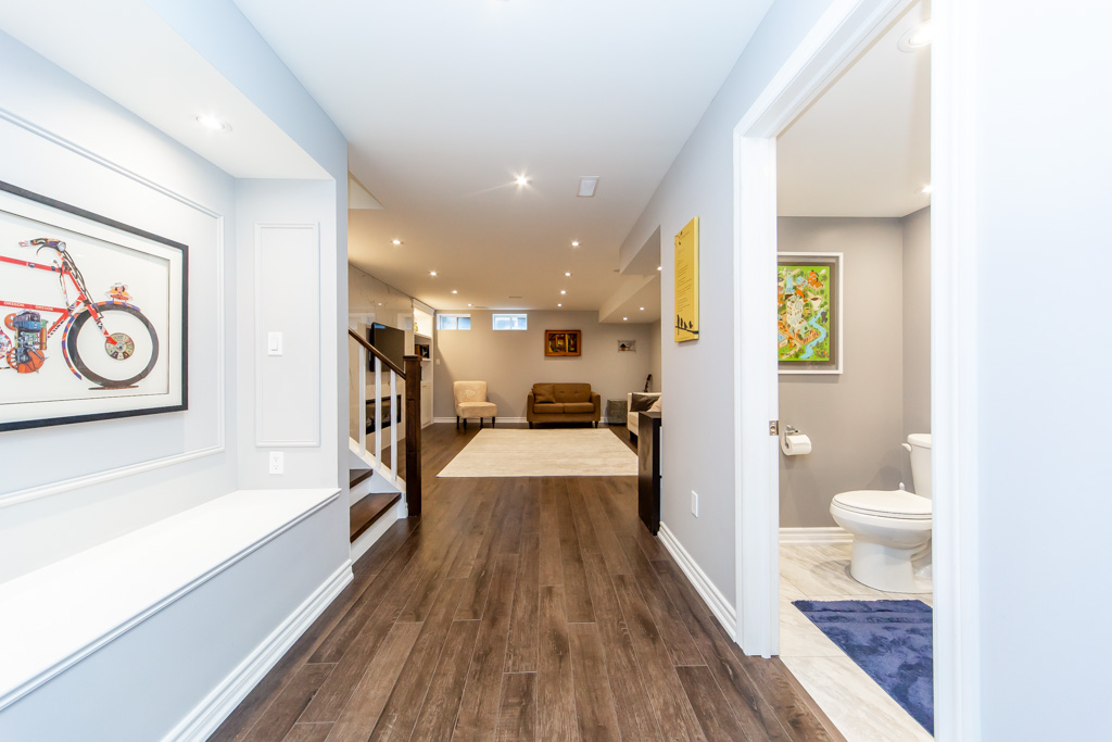 83-spruce-pine-cres-vaughan-51
