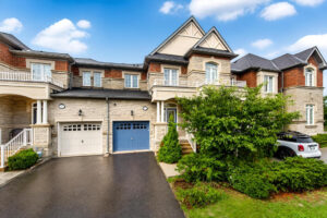83-spruce-pine-cres-vaughan-7